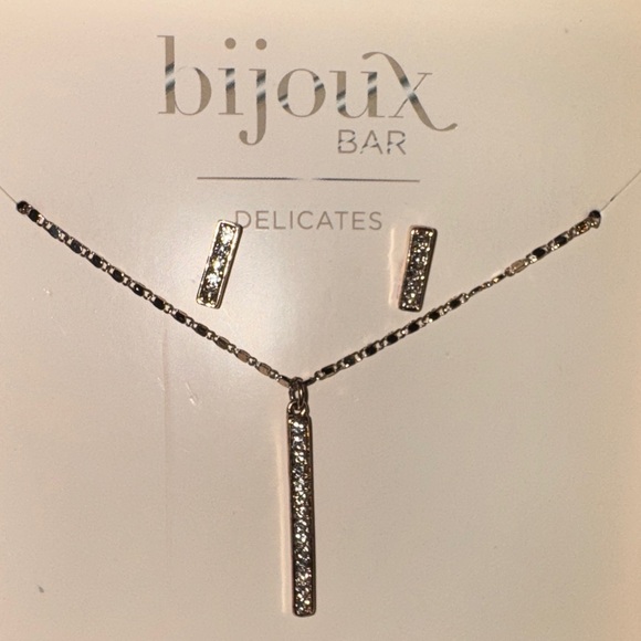 Pink Necklace and Earring Set - Picture 4 of 4